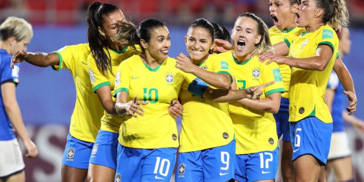 Senado aprova lei com regras para Copa do Mundo Feminina de 2027