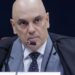 Moraes pede parecer da PGR sobre incluir Jair e Flávio em inquérito