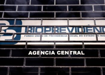 Operação contra Castro mira aportes de R$ 3,6 bi em fundos do Master